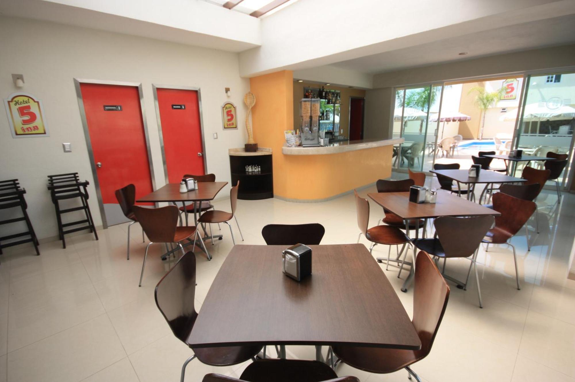 סילאו Hotel 5 Inn מראה חיצוני תמונה