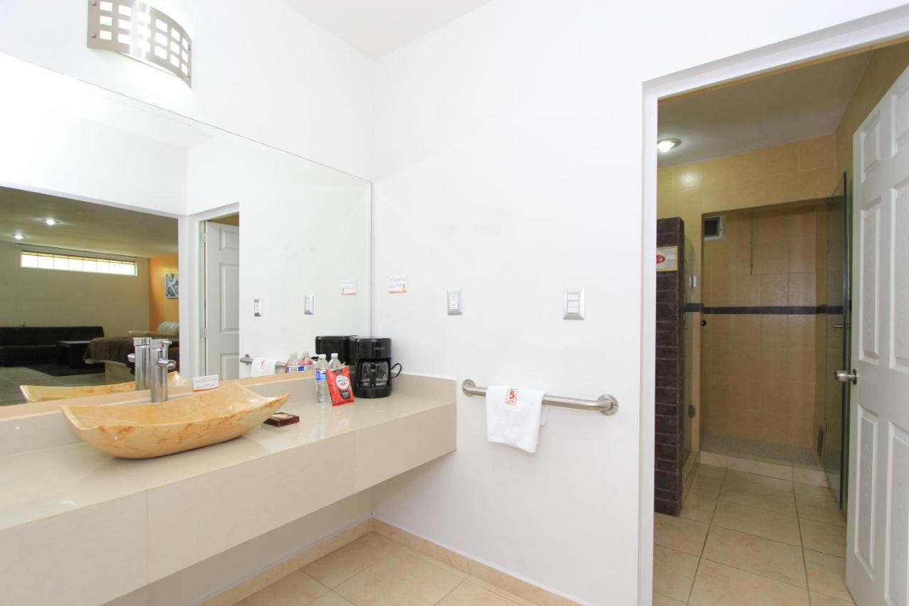 סילאו Hotel 5 Inn מראה חיצוני תמונה